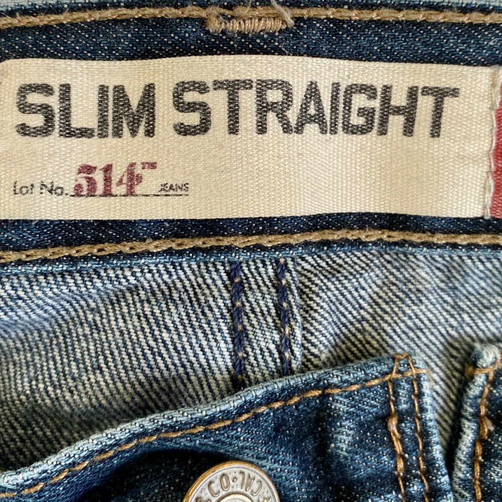 Levis 514 Slim Straight Med Wash Distressed Jean - Picture 11 of 16